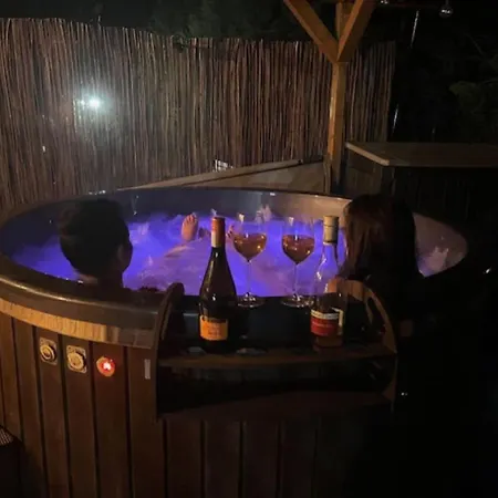 Jagoda Duzy W Gorach 12-15 Osob,jacuzzi, Kominek,bilard Feriehus *